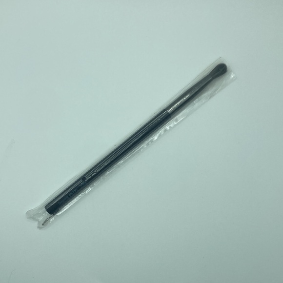 Lattice, SLMISSGLAM, & Shades by Shan Makeup Brush Trio - Picture 3 of 5